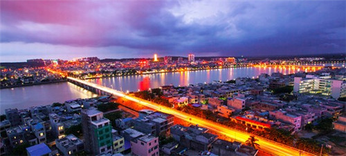 TST韩国秘制炸鸡