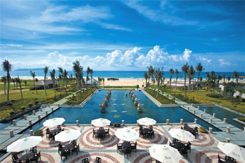 投资奶吧加盟店一年能赚多少钱，加盟牧特巴氏经营多久才能够回本