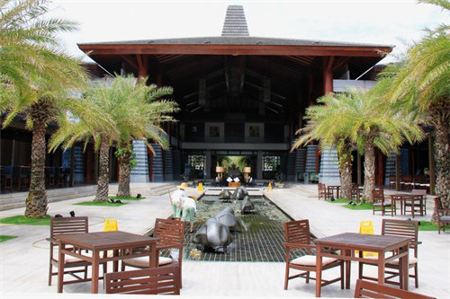 笼子里的黑暗是什么歌（笼子歌曲）